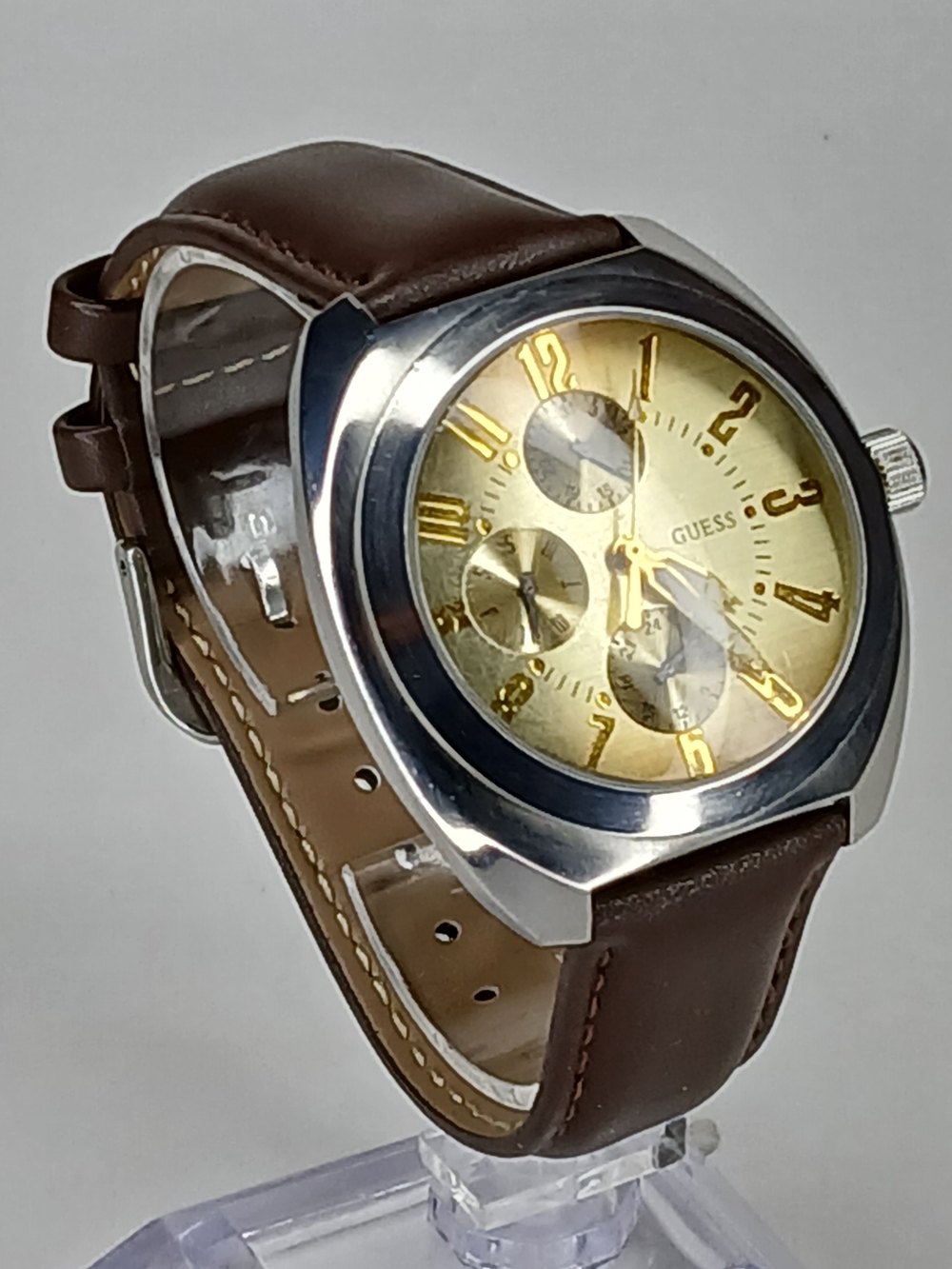 ​Men's Guess G85357G Stainless Steel Gold Dial Brown Leather Strap Watch